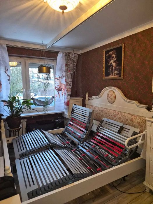 Sprzedam 2 elastyczne stelaże elektryczne do łóżka