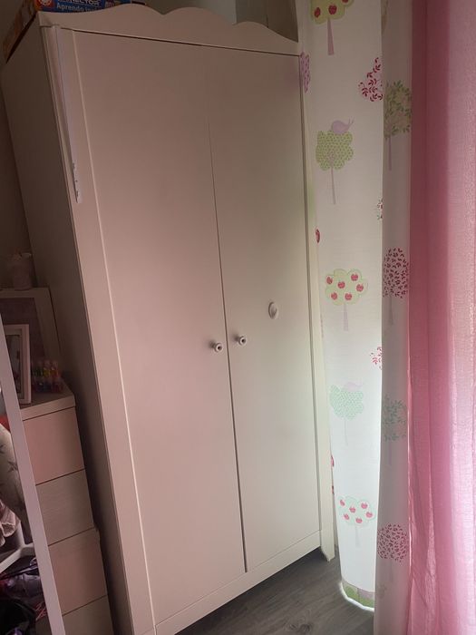 Roupeiro criança Ikea