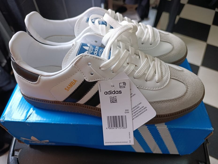 Adidas Samba tam 40