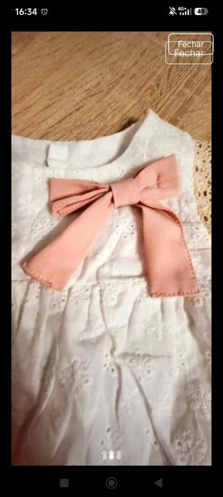Vestido NOVO de algodão bordado com renda, tamanho 6-9 meses.