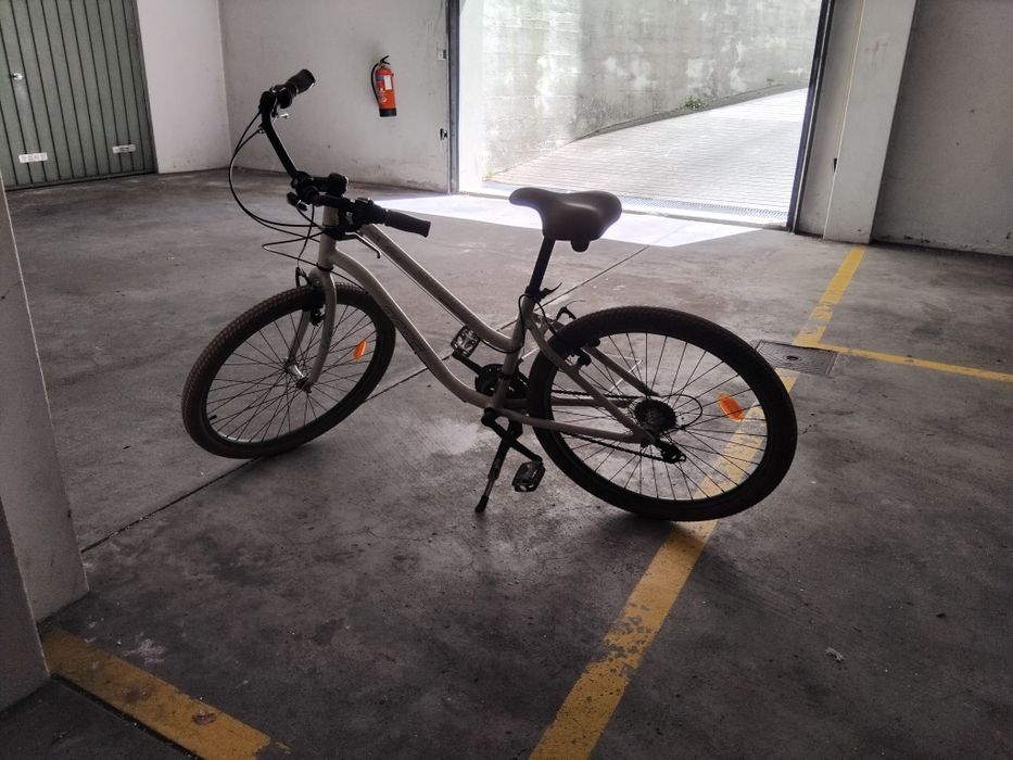 Bicicleta berg punhos de couro