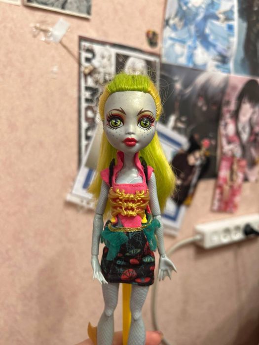 Двій ляльки манстер хай клео де ніл та лагунафаер