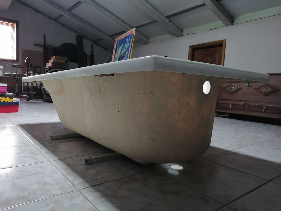 Banheira tons brancos