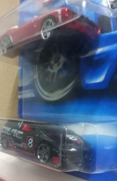 Pack 2 Hot Wheels Camaro & Honda