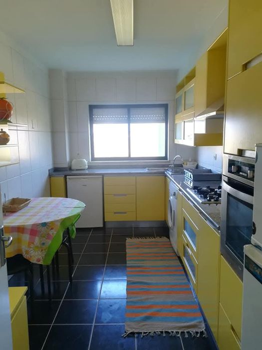 Alugo T3 para férias e fins de semana em Peniche