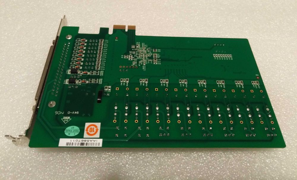 Advantech PCIE-1760 A1 | Karta z wyjściami przekaźnikowymi PCIExpress