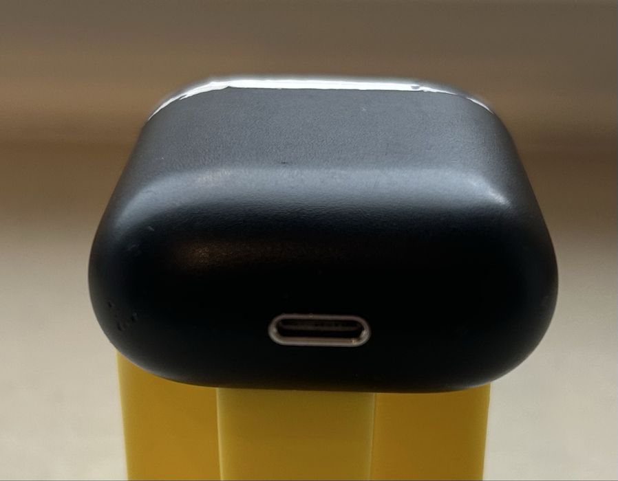 Sluchawki airpods 1 generacji