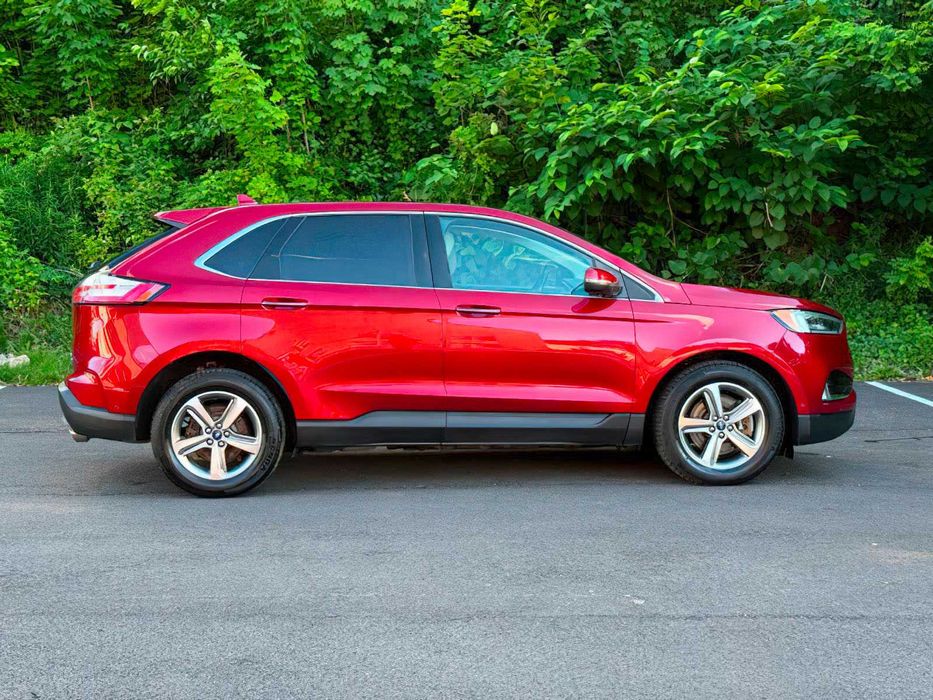 Ford Edge Titanium      2019