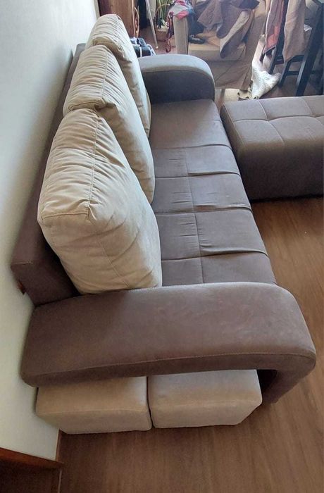 Sofá 3lugares  chaise longue amovível