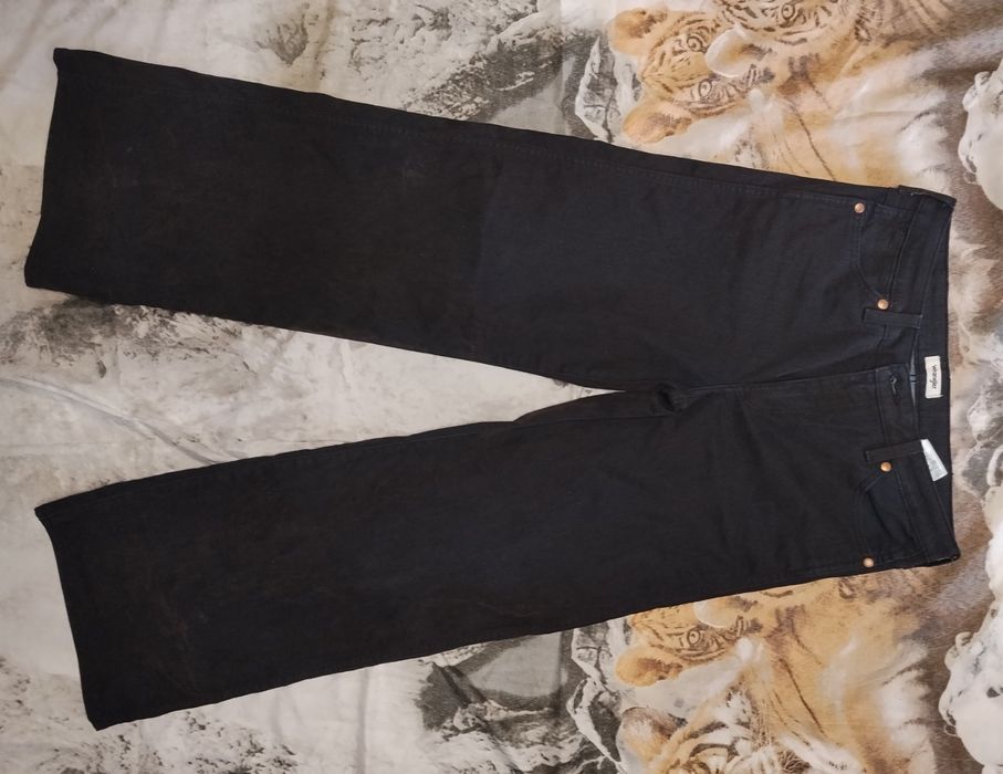 джинси Wrangler  (наш 44-46)з ефектом м'якого бархату