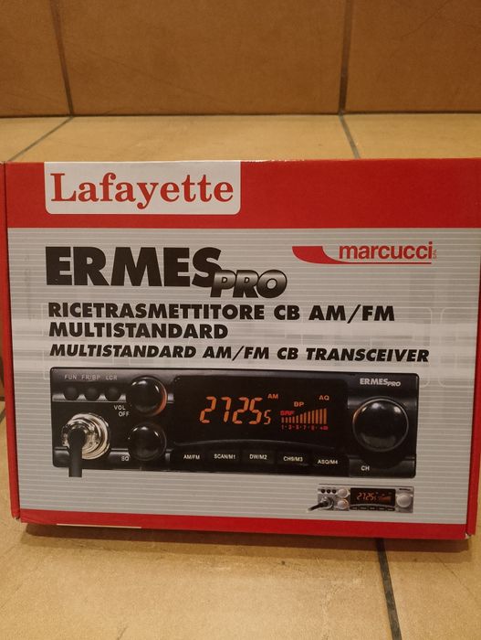 Cb radio lafaytee z anteną