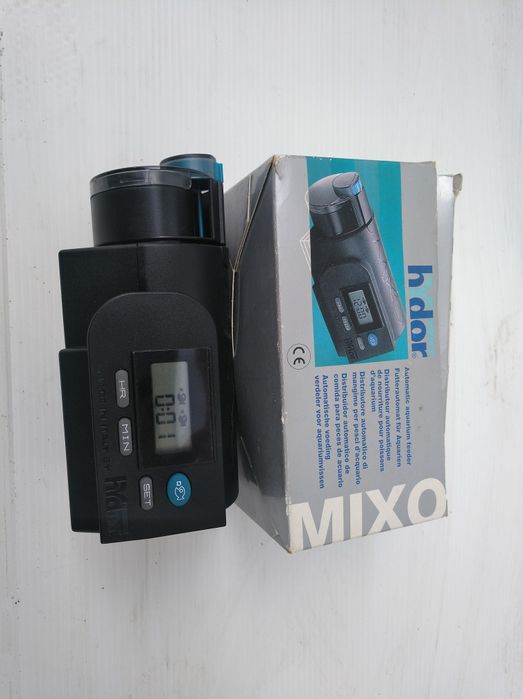 Alimentador automático de peixes