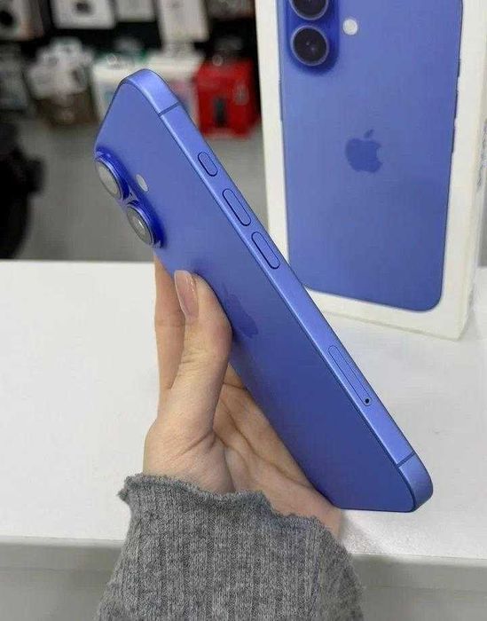 iPhone 16 256  ГБ, SIM + eSIM