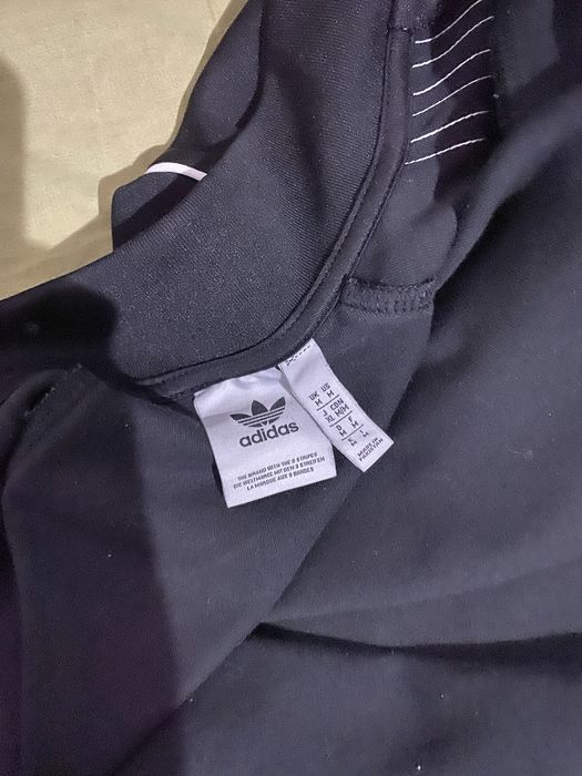 Casaco adidas semi novo
