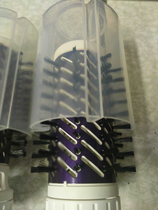 Lokówko-suszarka do włosów 2w1 Rowenta Brush Activ CF9530