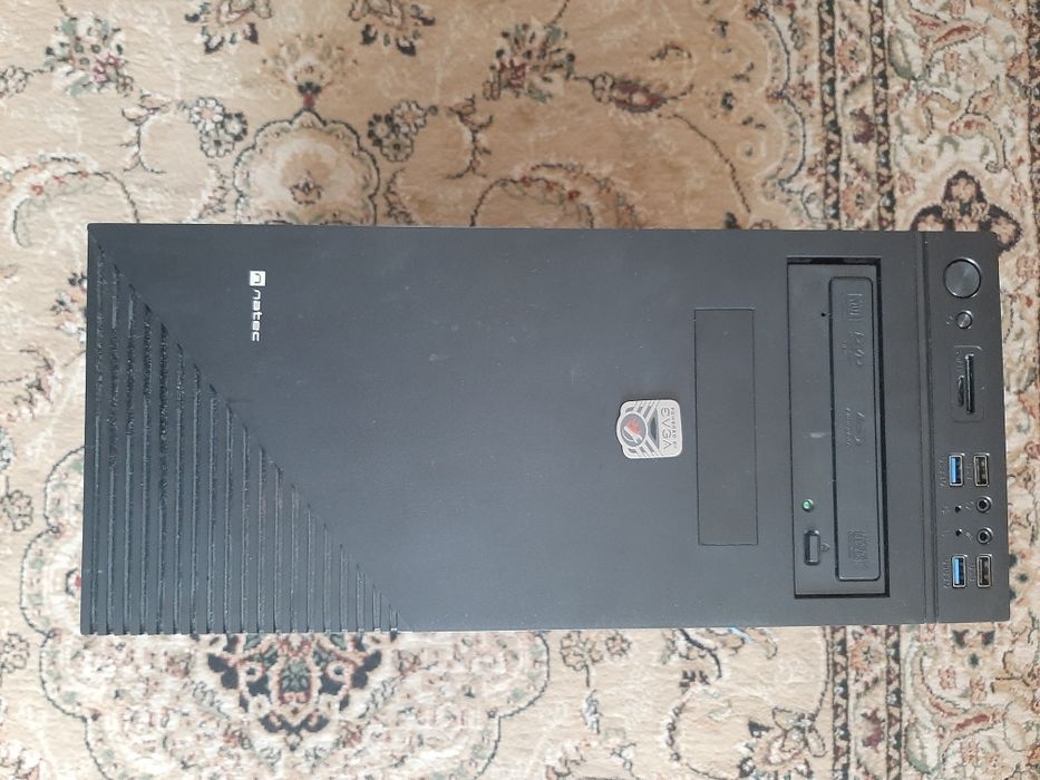 Zestaw komputer gemingowy Windows 11  nvidia RTX 3050 6 GB