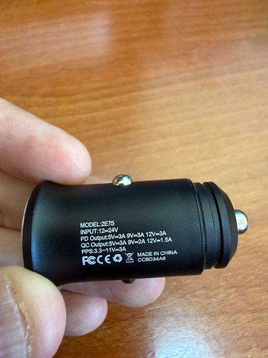 LISEN Carregador de carro carregamento rápido