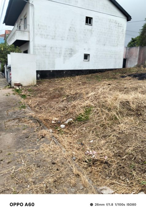 Terreno 400m2 loures