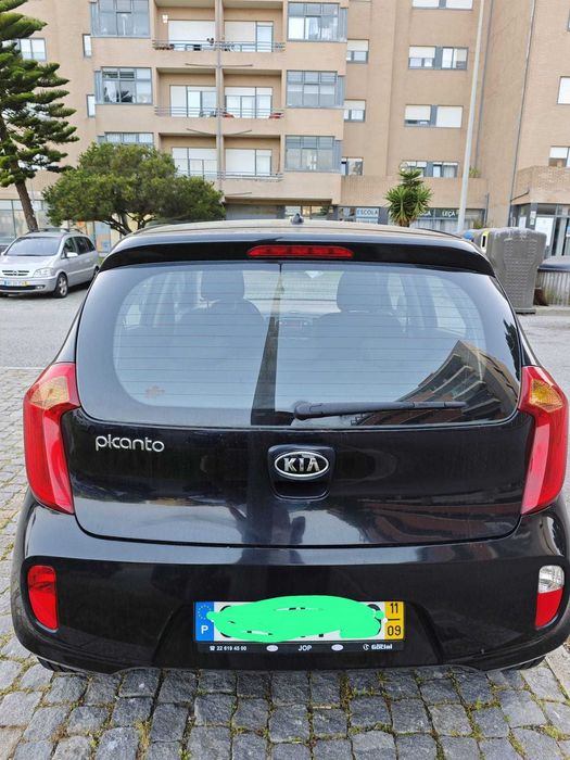Kia Picanto 2011 - Poucos KMs
