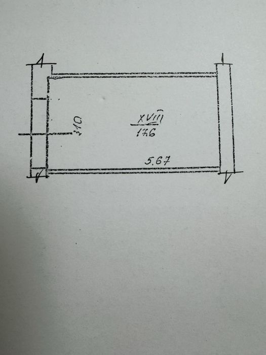 Продається в центр.частин.в новобуд.з світлом,водою.