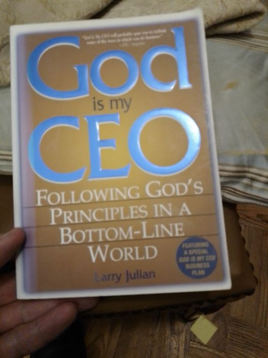 God is my Ceo- Larry Julan-Adams Media- 10E - Sapato Bebé-5E Desde 2E