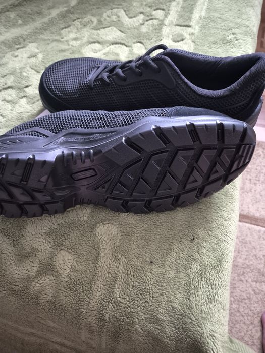 Buty robocze firmy Bearfield NO5S1PS SR FO rozmiar 44.