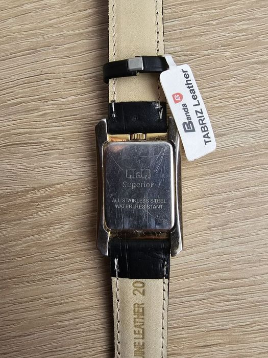 Часы QQ superior