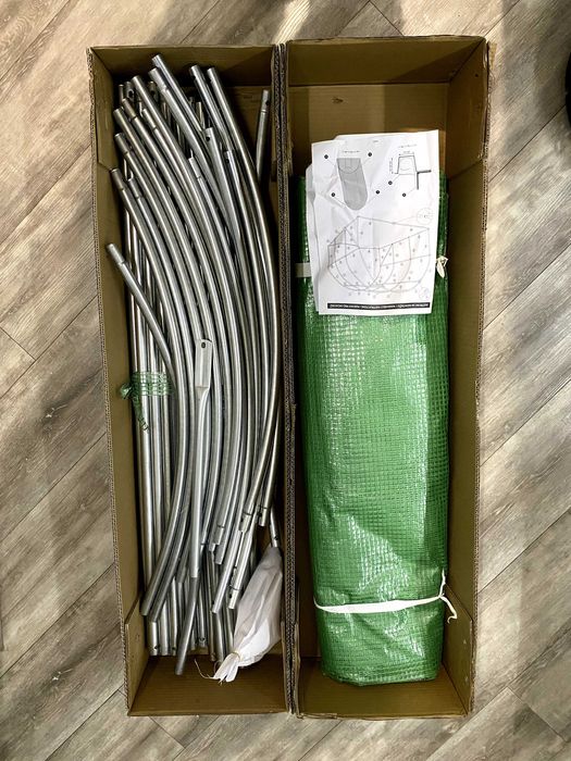 Теплица. Парник с окнами, армированная пленка, теплиця з вікнами