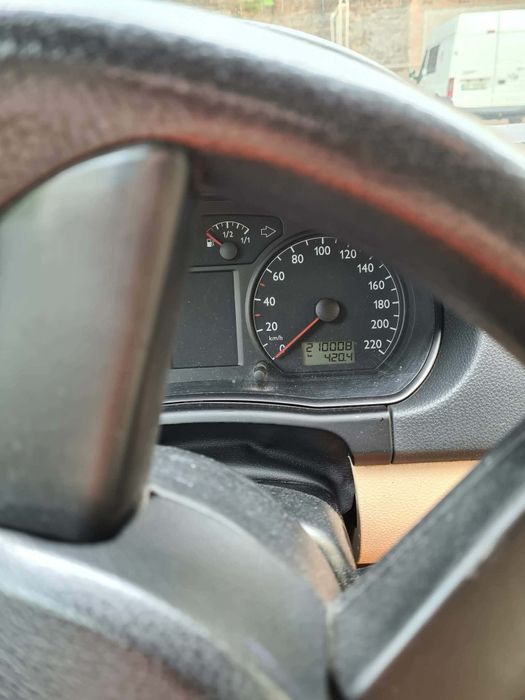 WW Polo 210000 km