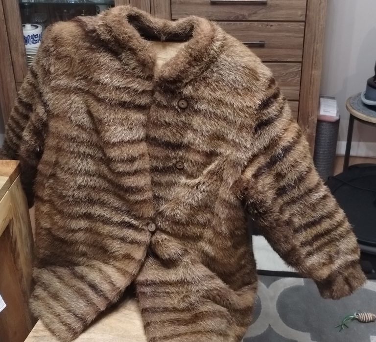 Futro naturalne, kurtka, krótki płaszczyk