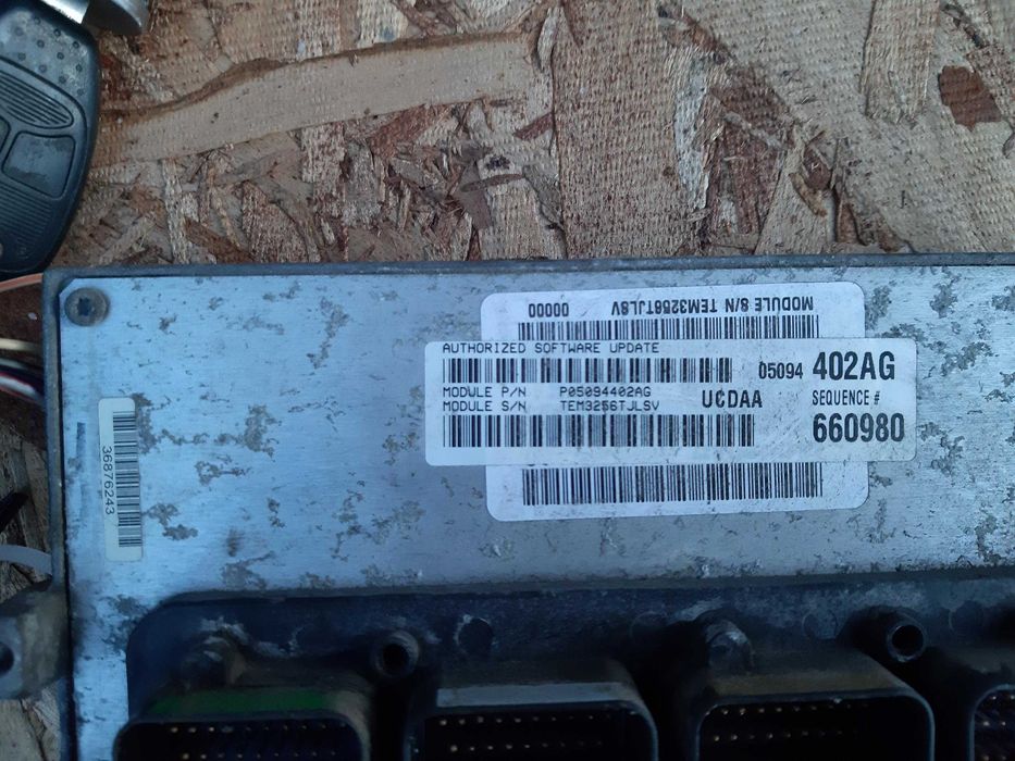 Komputer silnika kluczyk Dodge Ram 5.7 hemi 2007r