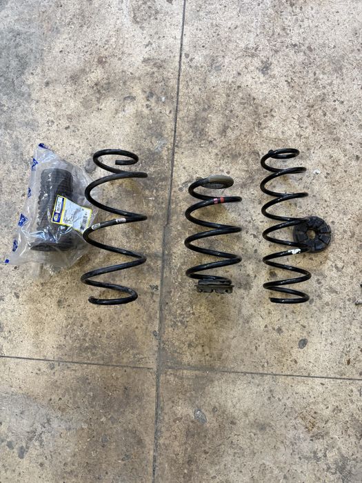 Пружина Передня Задня Renault Clio 3,Megane 3(2005-2013)