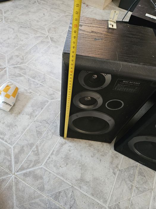 Colunas Hi fi Akai