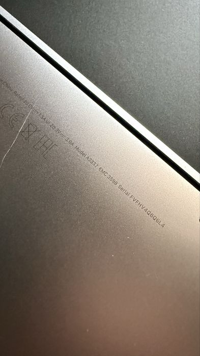 MacbBook Air A2337 M1 8 GB  256 GB super stan bateria 88%