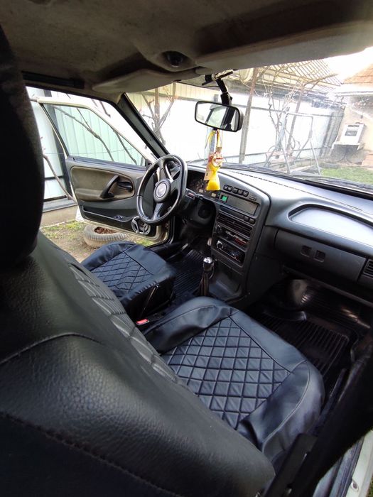 Продам ваз 2114 .