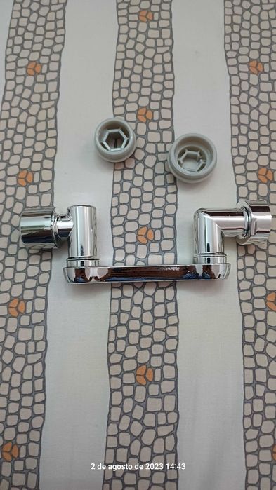 Rotatable Faucet Extender64309613474817124