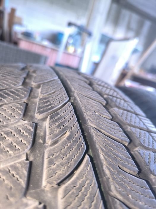 Opony zimowe 225/60 R17 4szt.