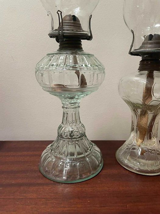 Conjunto de 2 Candeeiros a petróleo antigos, completos.