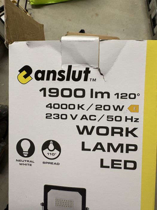 Lampa robocza halogen led ze statywem