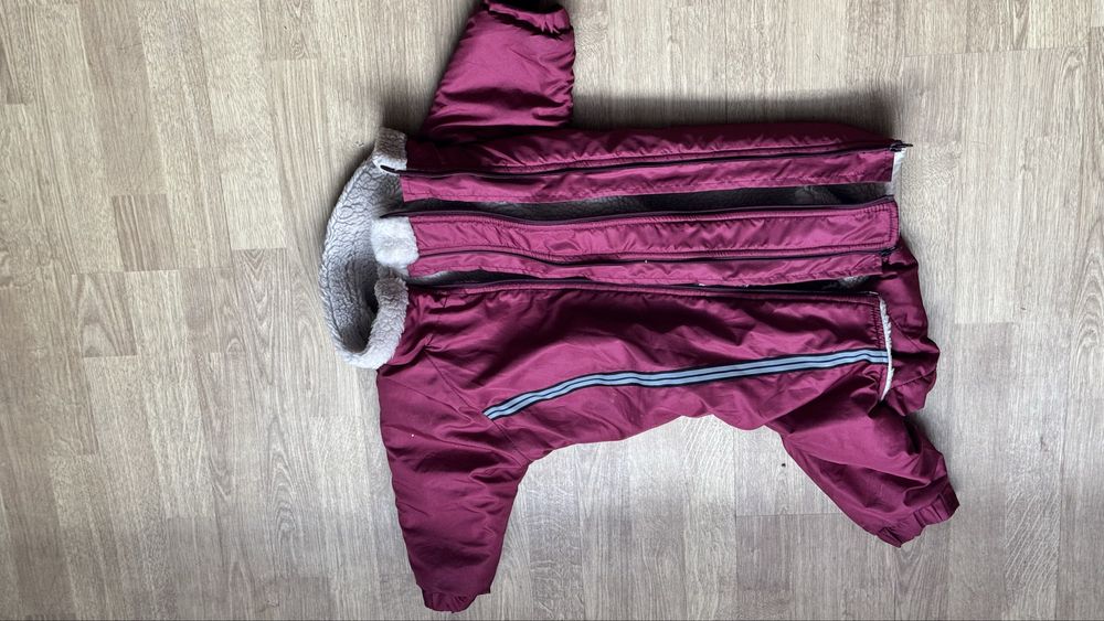 Куртка для собаки середніх розмірів