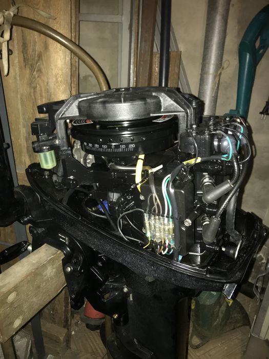 Лодочний двигун Mercury 15M