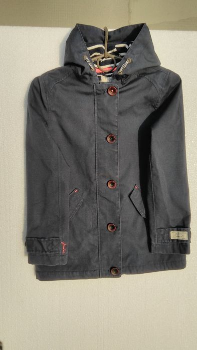 Ветровка для девочки