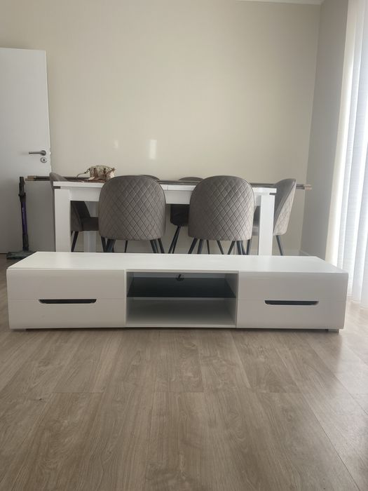 Movel Tv sala Branco 180cm