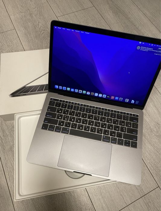 Macbook Pro, 2018г., идеал, комплект