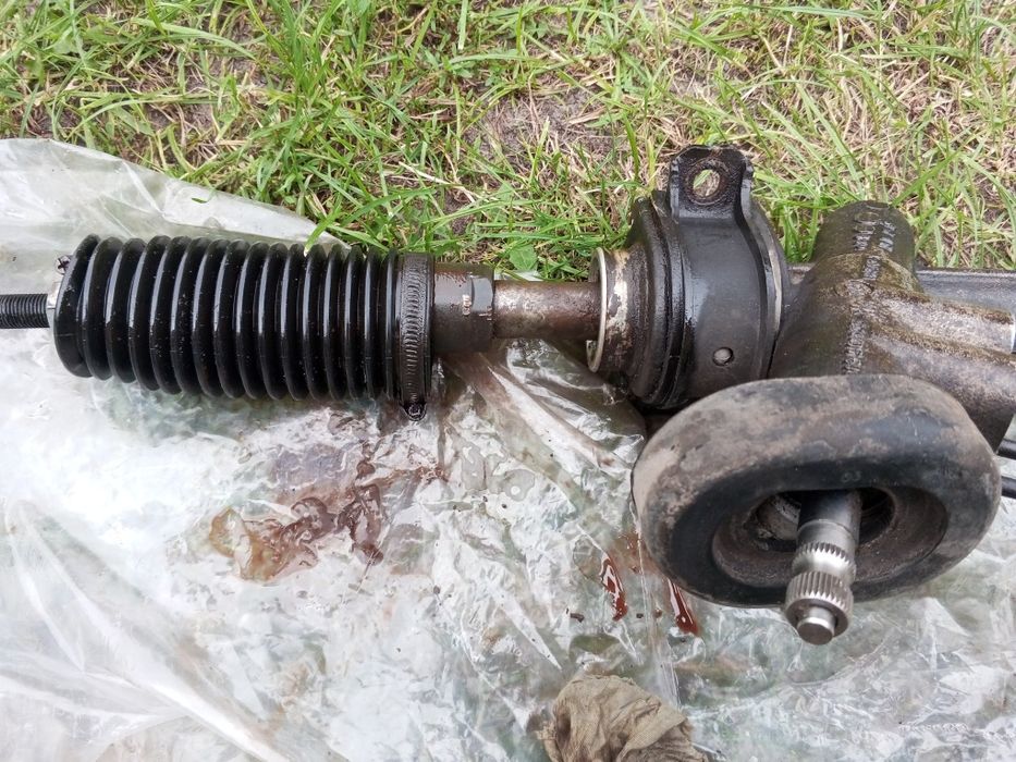 Продам рульову рейку Авео Т 250 1.5л 2008р., оригінал, під реставрацію