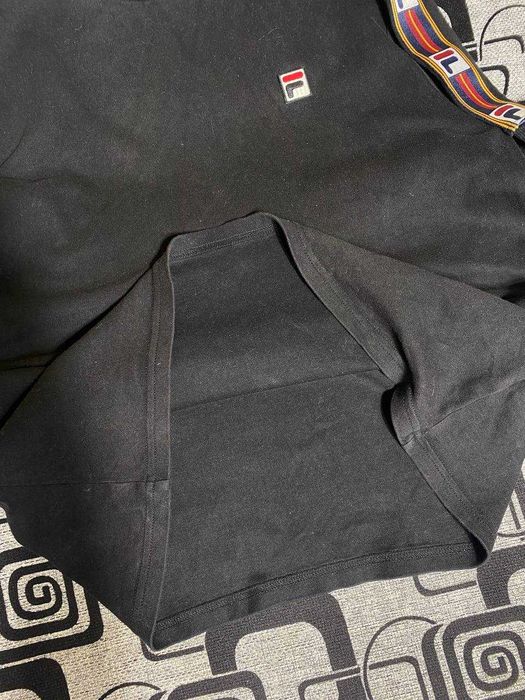 футболка Fila з великим логотипом