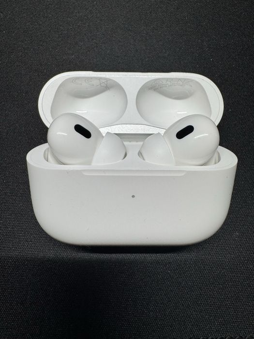 AirPods Pro Gen 2 (lightning)
