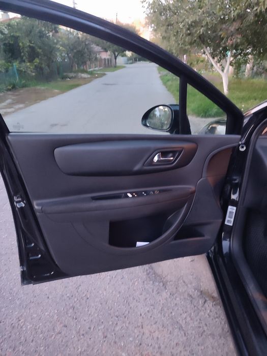 авто ситроенс4 2008