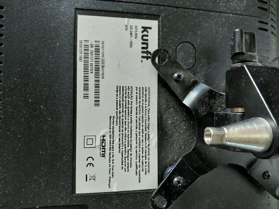 Vendo pequena TV Kunft
