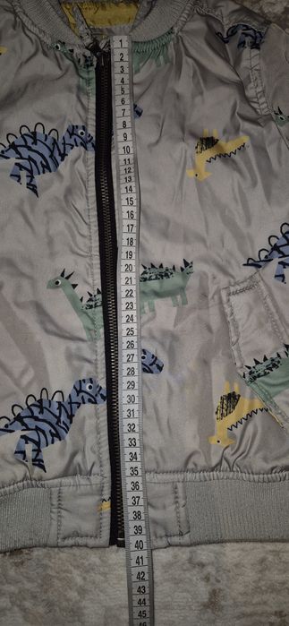 Весіння осіння куртка 110 розмір на хлопчика